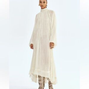 Elegant Cream Maxi Dress